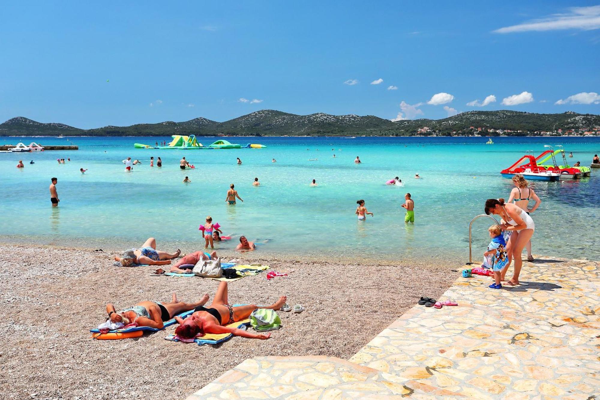 Hotel Ilirija Biograd Na Moru Buitenkant foto