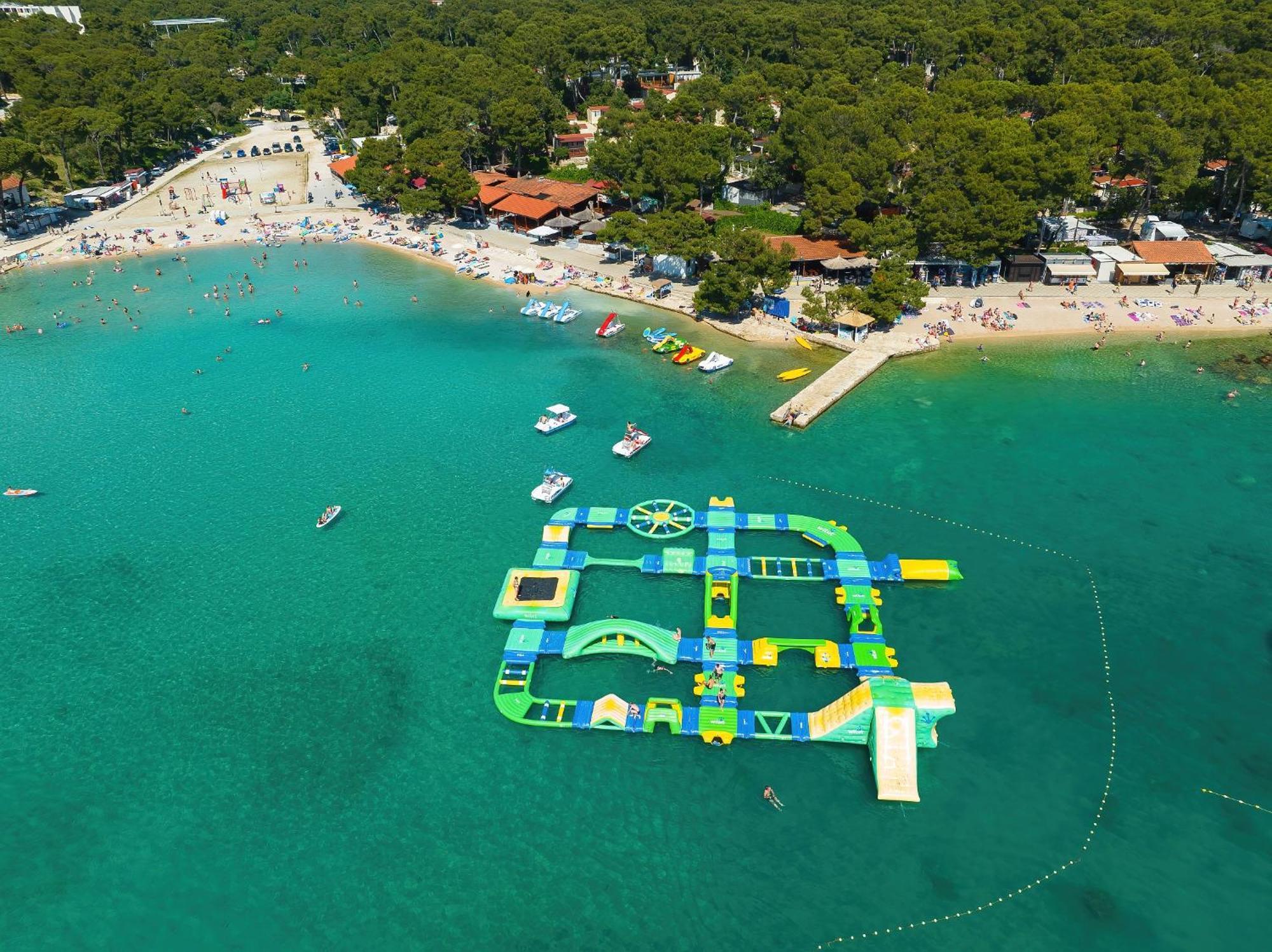 Hotel Ilirija Biograd Na Moru Buitenkant foto