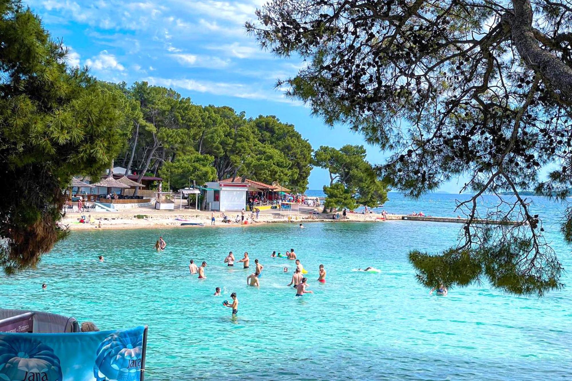 Hotel Ilirija Biograd Na Moru Buitenkant foto